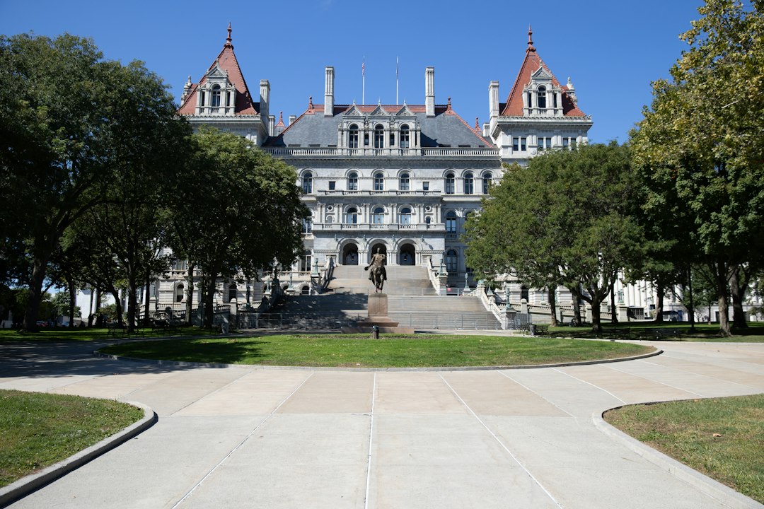 Wisconsin support animal — Grand building with trees and a statue